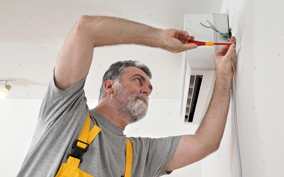 électricien dans le bâtiment Pontoise